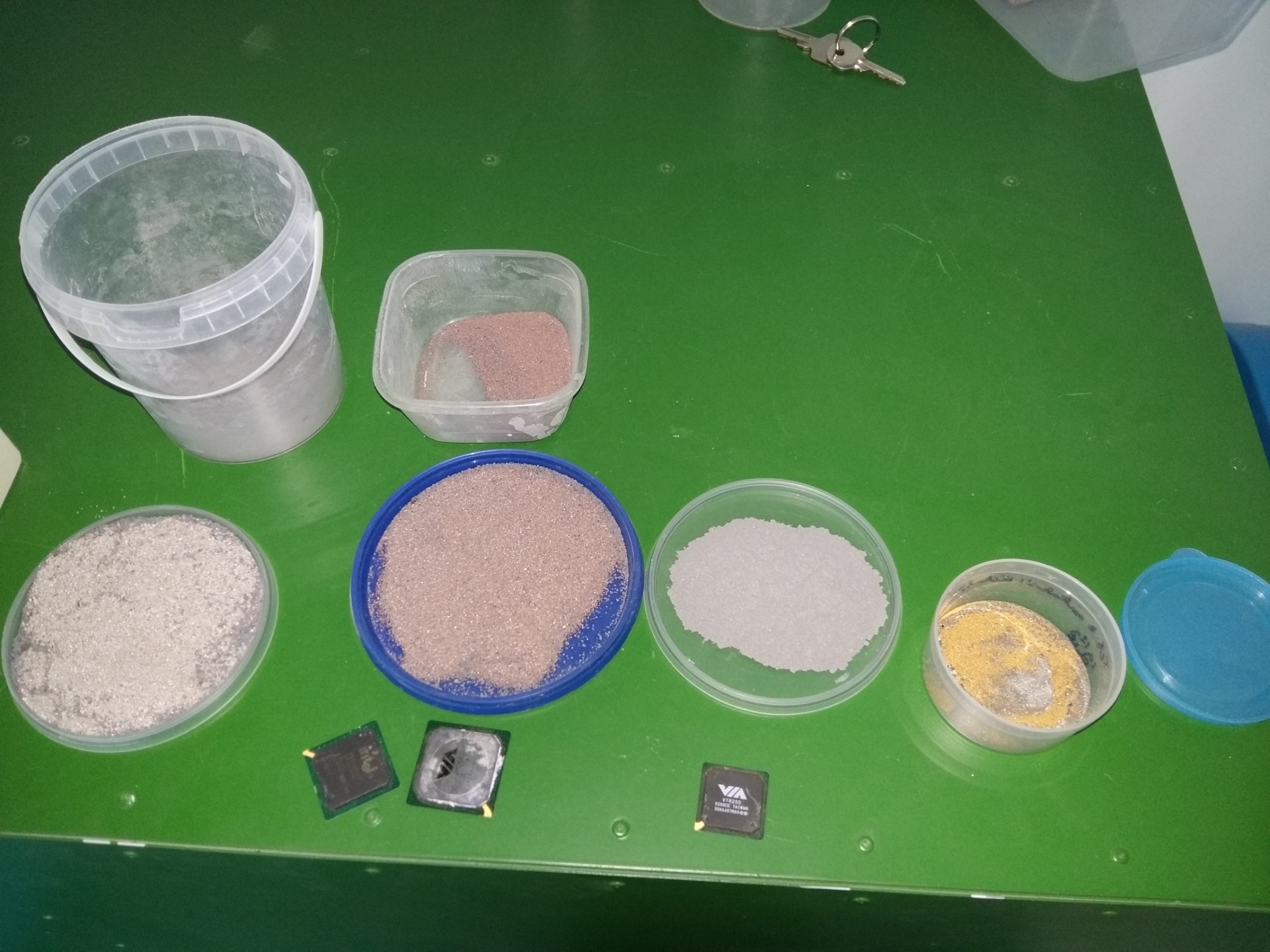 Fractions after grinding and sorting bga and ic